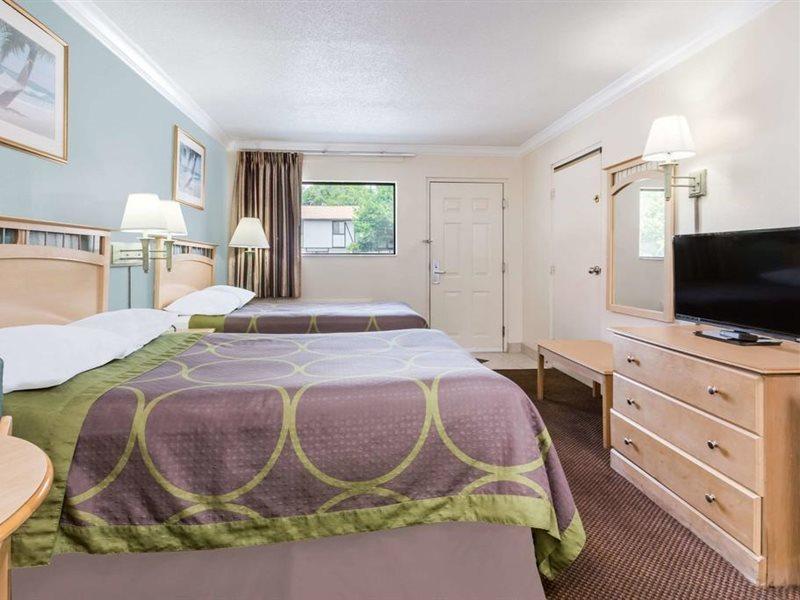 ซูเปอร์ 8 บาย วินด์แฮม ฟอร์ต วอลตัน บีช Motel ฟอร์ตวัลตันบีช ภายนอก รูปภาพ