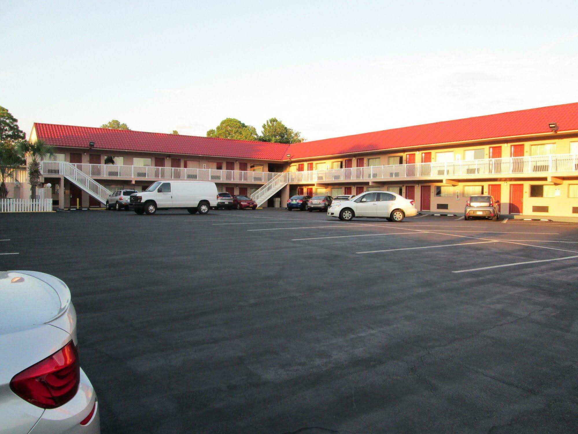ซูเปอร์ 8 บาย วินด์แฮม ฟอร์ต วอลตัน บีช Motel ฟอร์ตวัลตันบีช ภายนอก รูปภาพ